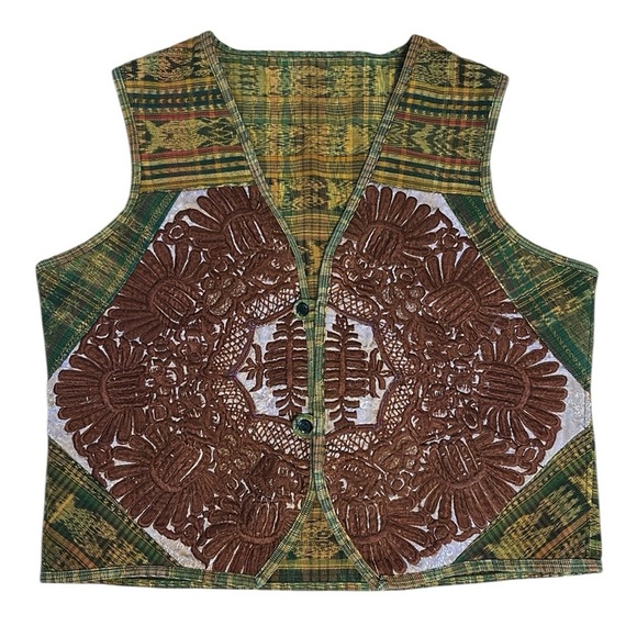 Vintage Embroidered Unique Fabric Vest approx size Large - Picture 1 of 16